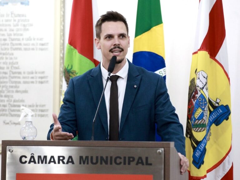 Com Articulação de Bruno Win, Câmara Barra Projeto que Premiaria Aumento de Impostos em Blumenau-SC